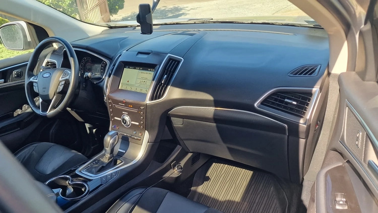 Ford EDGE cena 119000 przebieg: 140000, rok produkcji 2019 z Ujazd małe 781
